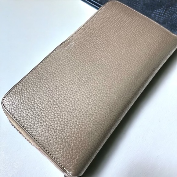 Celine Souris Long Zip Wallet - Picture 2 of 10